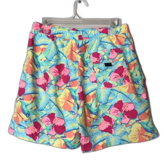Vineyard Vines Chappy Trunks Mens medium Blue Multi Floral Board shorts swim - Picture 7 of 10